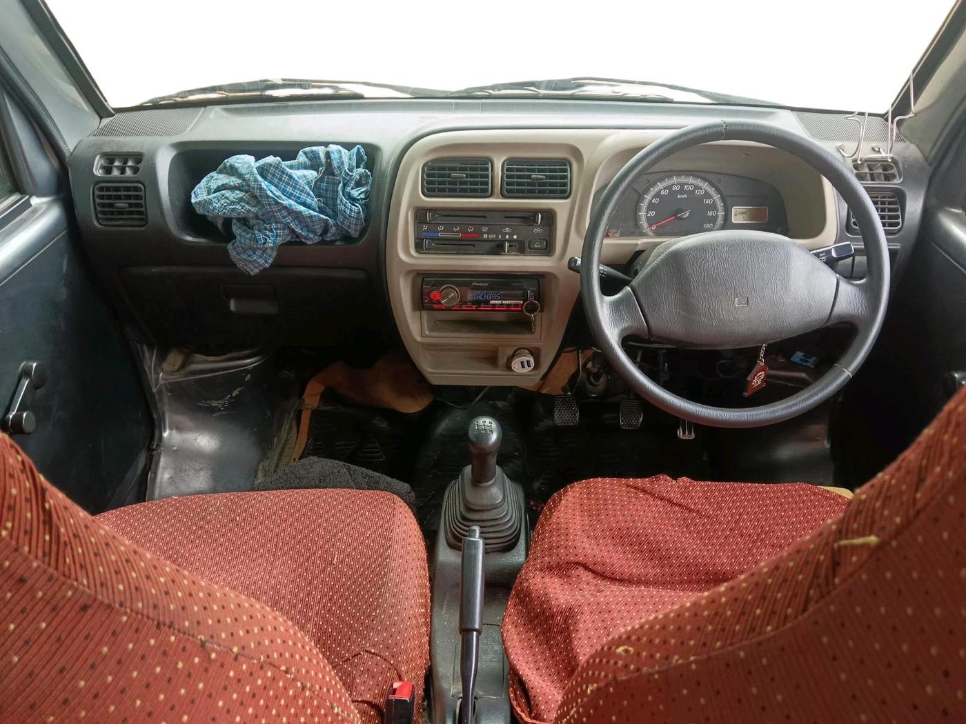 2018 Maruti Eeco 5 STR WITH A/C+HTR, Petrol, Manual, 50,884 km, interior