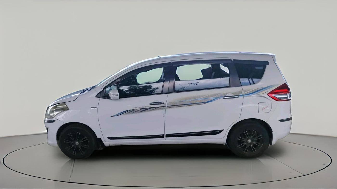 2012 Maruti Ertiga VDI, Diesel, Manual, 1,60,577 km, exterior