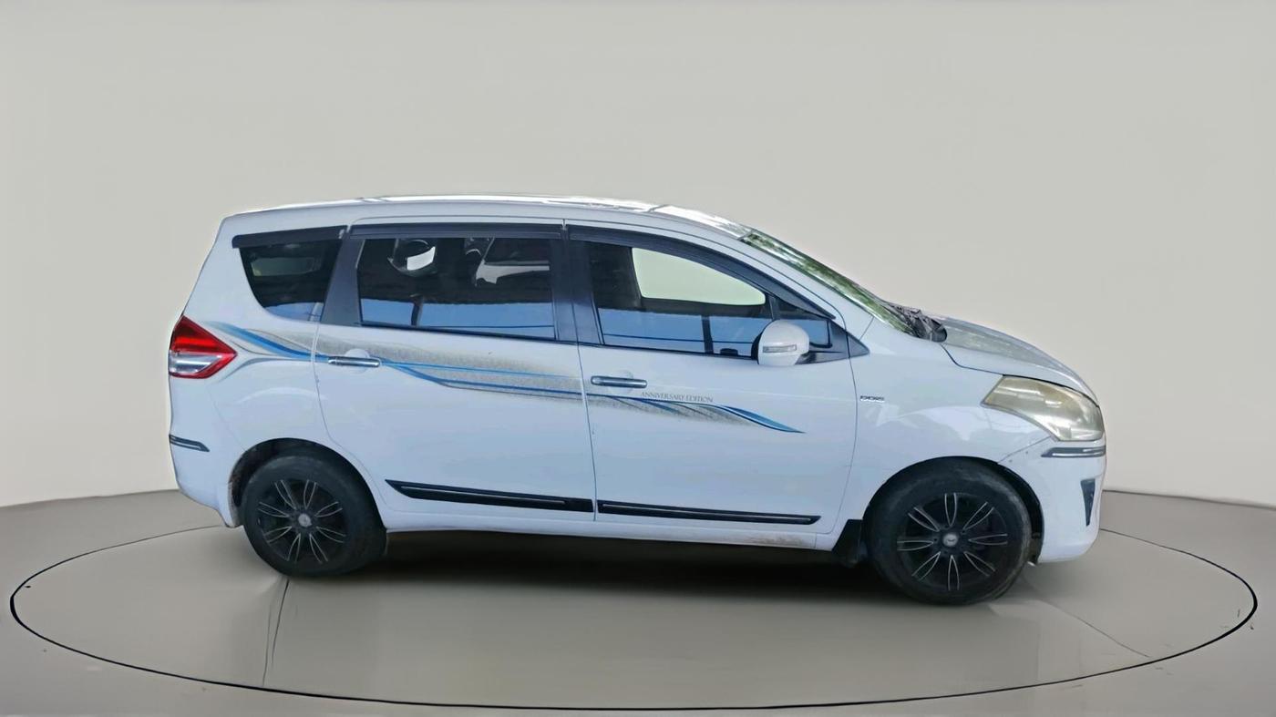 2012 Maruti Ertiga VDI, Diesel, Manual, 1,60,577 km, exterior