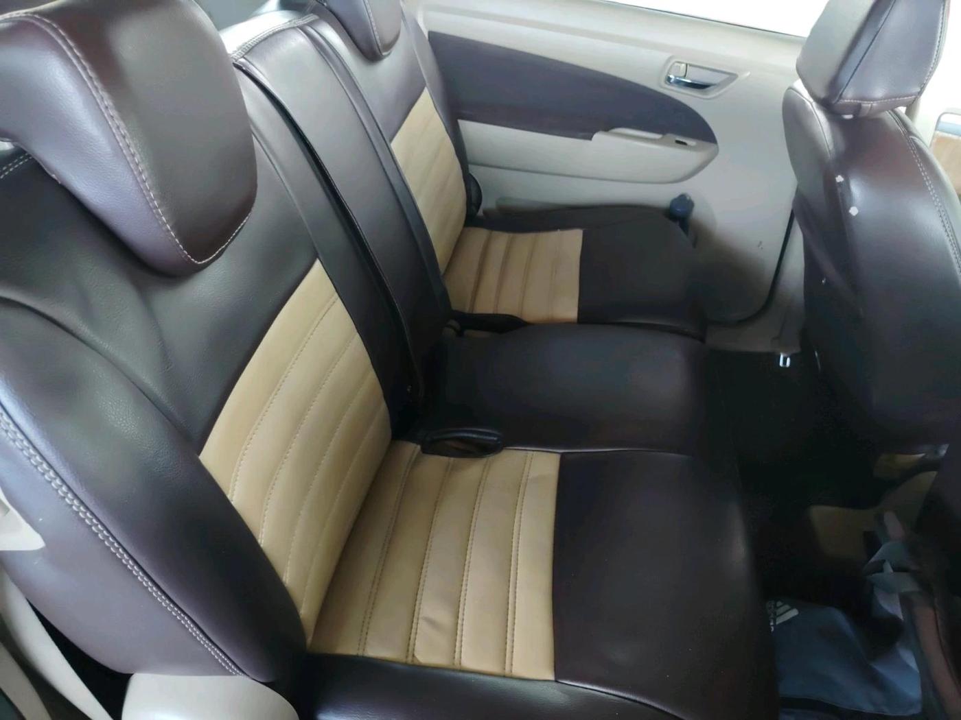2012 Maruti Ertiga VDI, Diesel, Manual, 1,60,577 km, interior