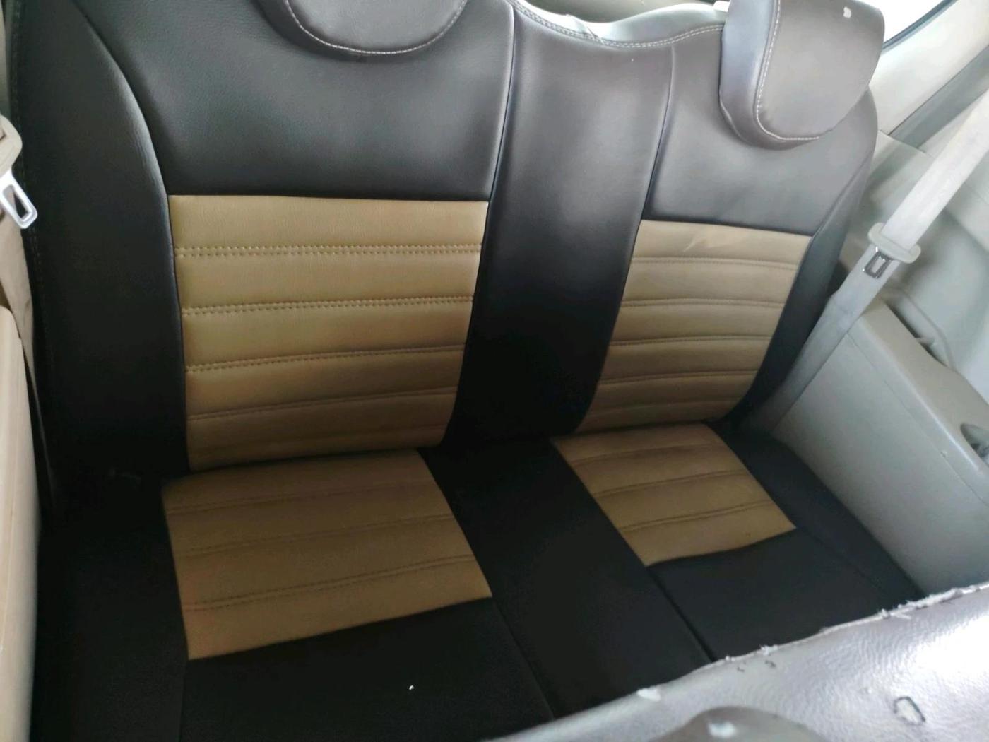 2012 Maruti Ertiga VDI, Diesel, Manual, 1,60,577 km, interior