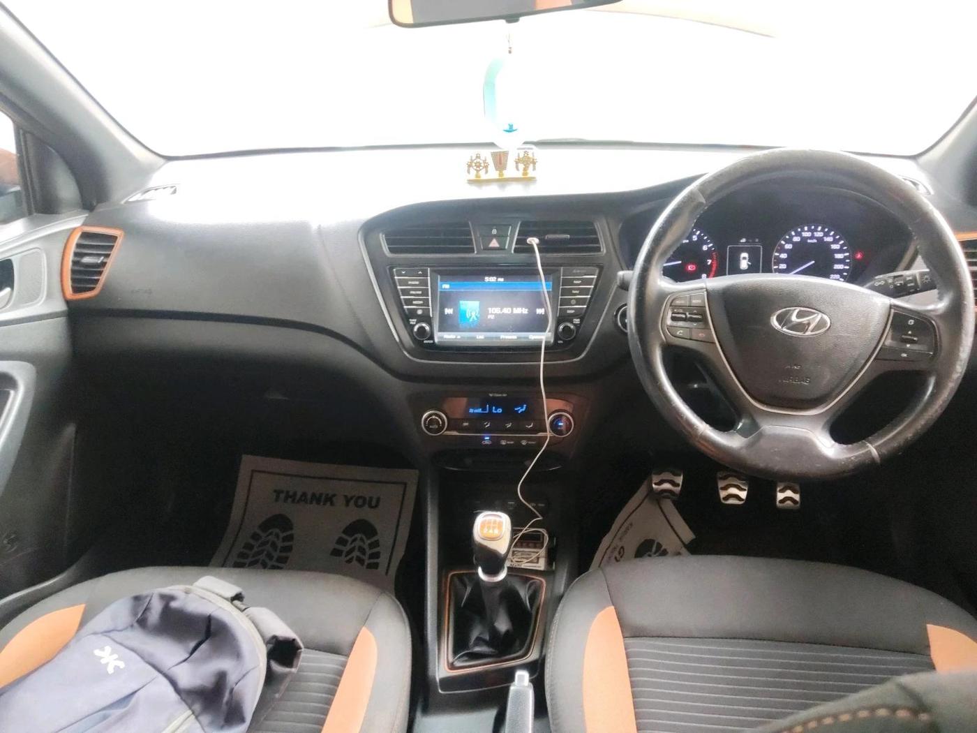2016 Hyundai i20 Active 1.2 SX, Petrol, Manual, 73,983 km, interior