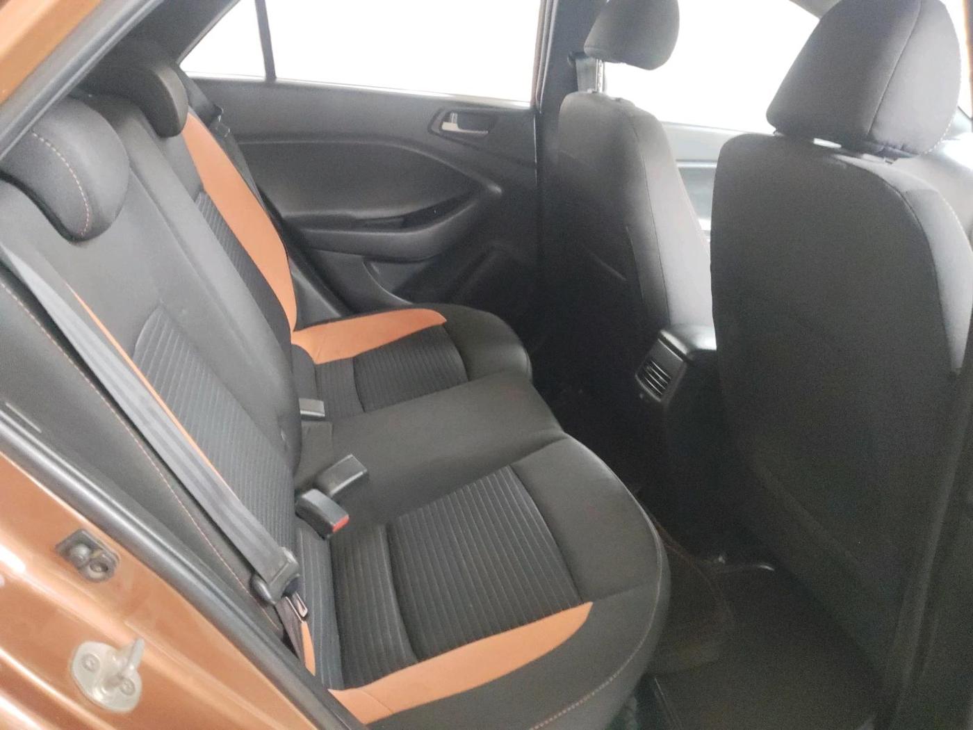 2016 Hyundai i20 Active 1.2 SX, Petrol, Manual, 73,983 km, interior