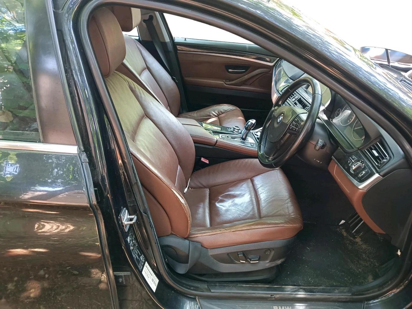 2011 BMW 5 Series 525D 3.0, Diesel, Automatic, 1,54,004 km, interior