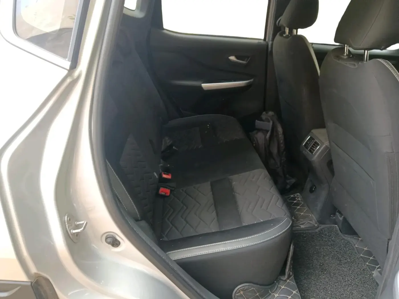 2021 Nissan MAGNITE XV PREMIUM TURBO (O), Petrol, Manual, 15,236 km, interior