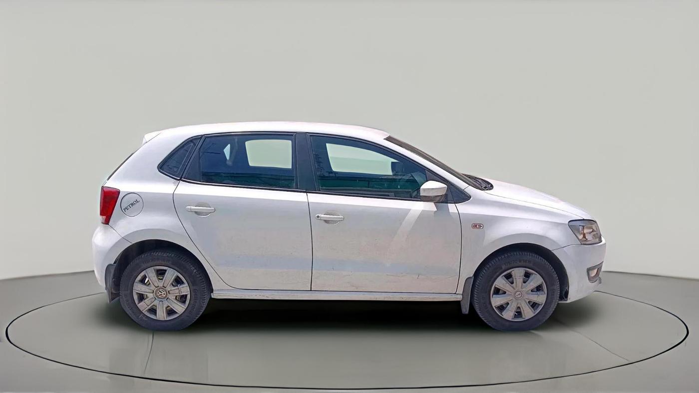 2014 Volkswagen Polo COMFORTLINE 1.2L, Petrol, Manual, 58,638 km, exterior