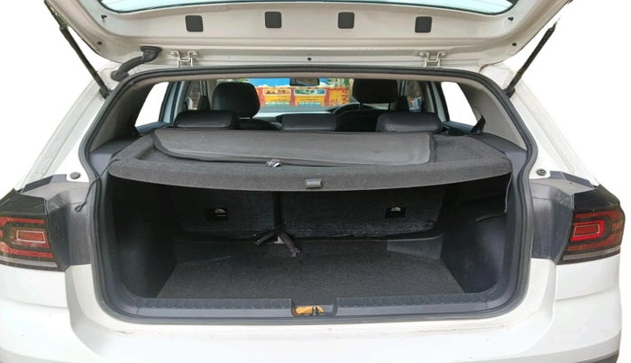 2022 Volkswagen TAIGUN HIGHLINE 1.0 TSI AT, Petrol, Automatic, 68,079 km, exterior