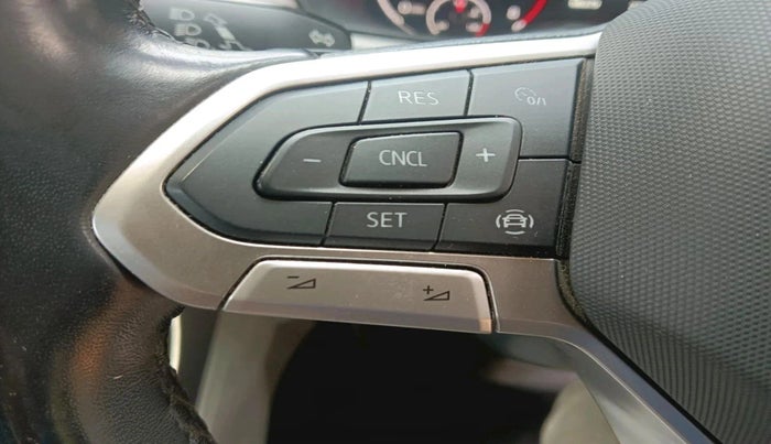 2022 Volkswagen TAIGUN HIGHLINE 1.0 TSI AT, Petrol, Automatic, 68,079 km, interior