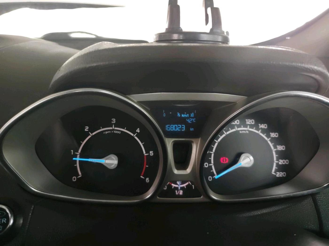 2016 Ford Ecosport TITANIUM+ 1.5L DIESEL, Diesel, Manual, 1,68,023 km, interior