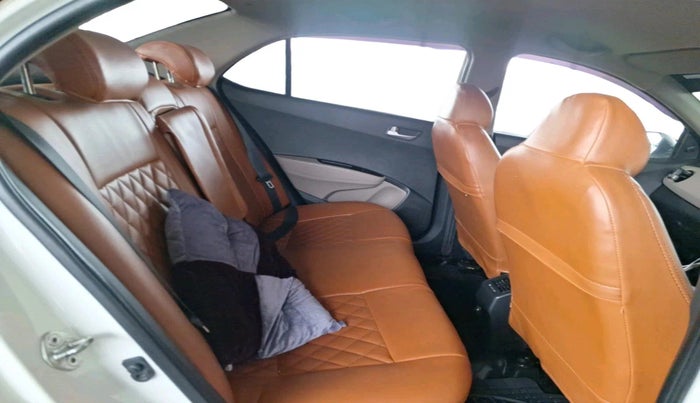 2014 Hyundai Xcent S 1.2, Petrol, Manual, 95,361 km, interior