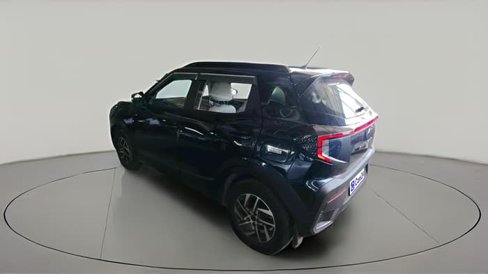 2024 Mahindra XUV 3XO AX5 1.2 L TCMPFI AT, Petrol, Automatic, 20,568 km, exterior