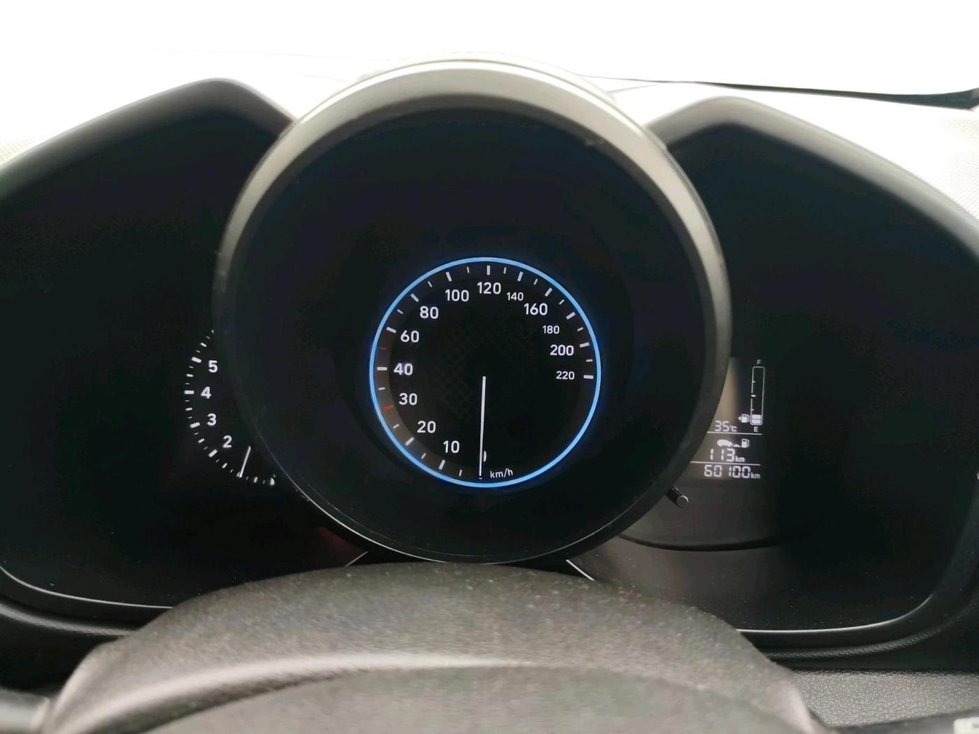 2021 Hyundai VENUE SX 1.0 TURBO, Petrol, Manual, 60,100 km, interior