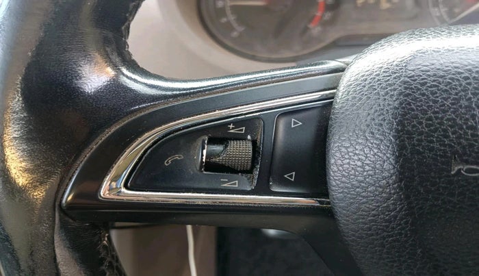 2015 Skoda Rapid 1.5 TDI CR ELEGANCE AT, Diesel, Automatic, 1,51,606 km, interior