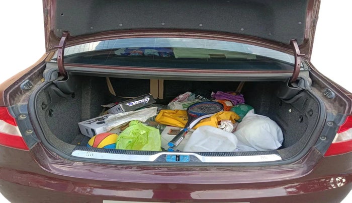 2011 Skoda Superb ELEGANCE 1.8 TSI MT, Petrol, Manual, 62,598 km, exterior