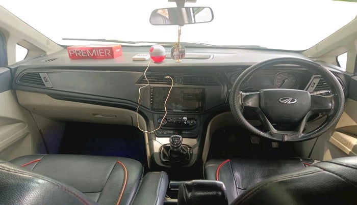 2019 Mahindra MARAZZO M2 7STR, Diesel, Manual, 1,31,904 km, interior