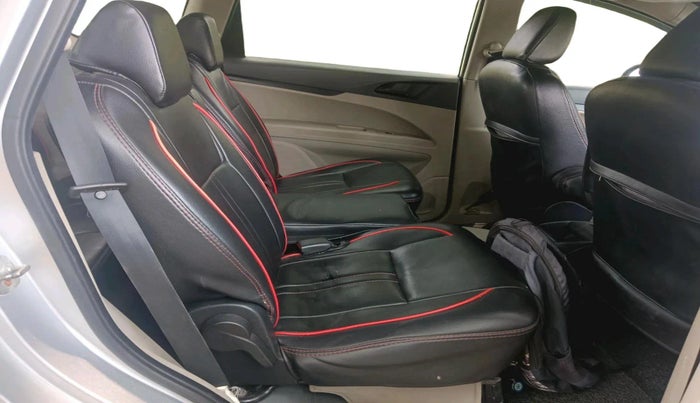 2019 Mahindra MARAZZO M2 7STR, Diesel, Manual, 1,31,904 km, interior