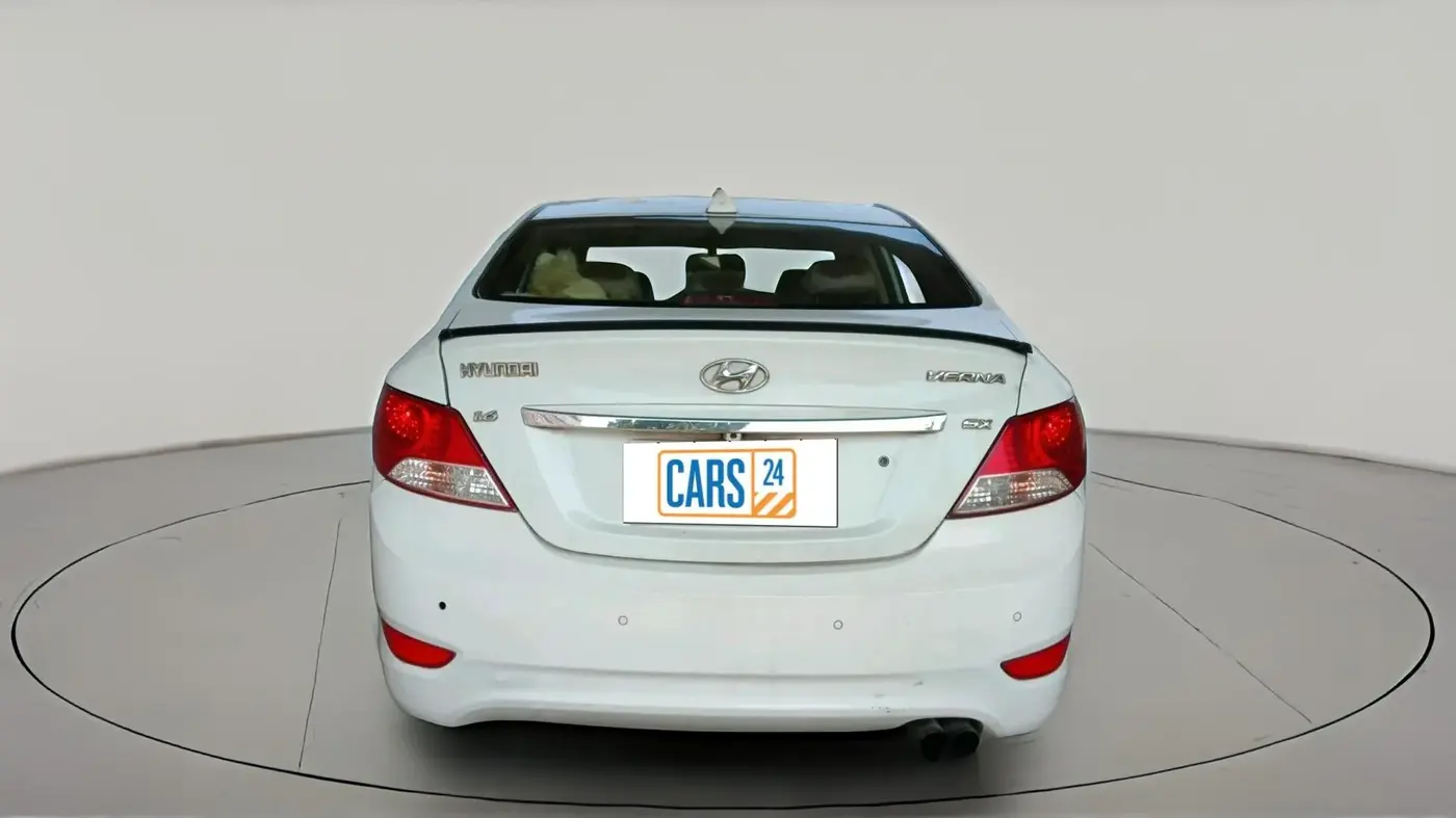2013 Hyundai Verna FLUIDIC 1.6 CRDI SX, Diesel, Manual, 84,516 km, exterior