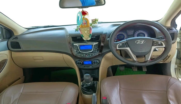 2013 Hyundai Verna FLUIDIC 1.6 CRDI SX, Diesel, Manual, 84,516 km, interior