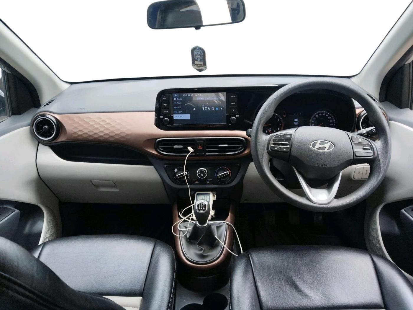 2024 Hyundai AURA SX 1.2 CNG, CNG, Manual, 34,792 km, interior