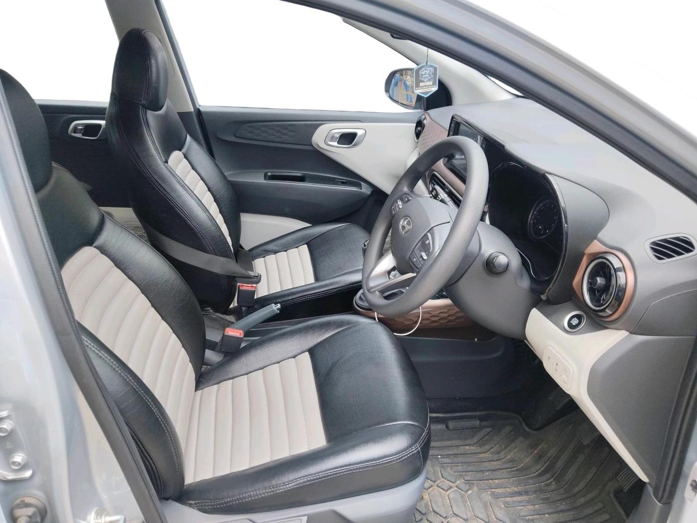 2024 Hyundai AURA SX 1.2 CNG, CNG, Manual, 34,792 km, interior