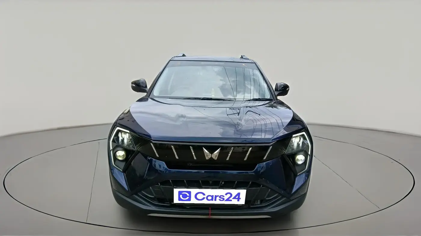 2025 Mahindra XUV 3XO MX2 Pro 1.2 L TCMPFI AT, Petrol, Automatic, 6,031 km, exterior