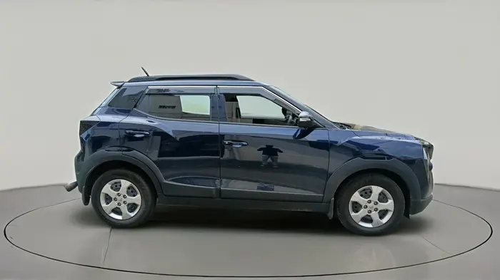2025 Mahindra XUV 3XO MX2 Pro 1.2 L TCMPFI AT, Petrol, Automatic, 6,031 km, exterior