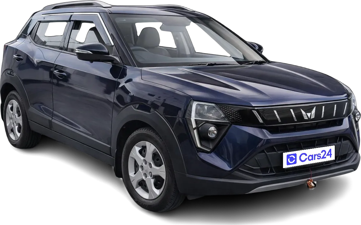 2025 Mahindra XUV 3XO - SUV - Petrol - Automatic - ₹11.50 lakh