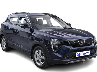 2025 Mahindra XUV 3XO - SUV - Petrol - Automatic - ₹11.00 lakh