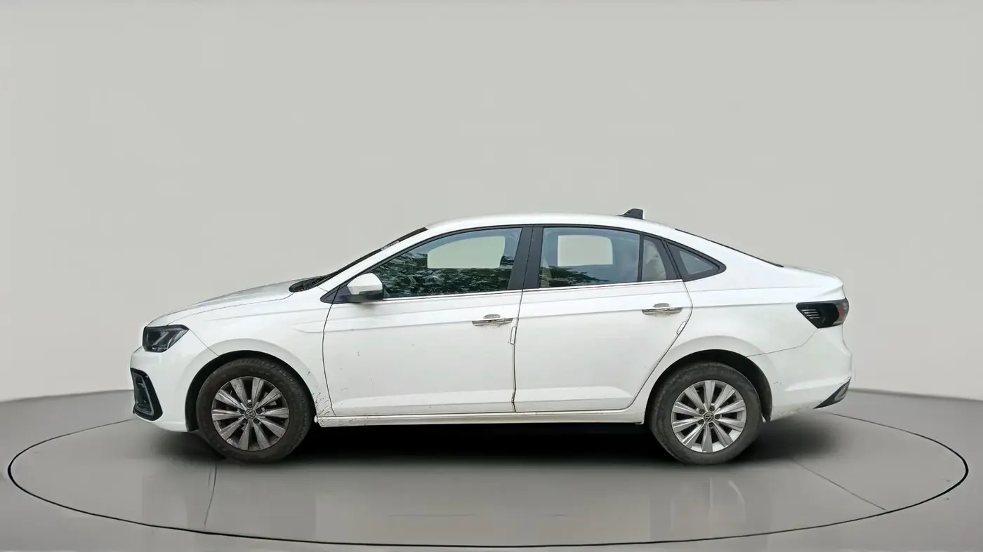 2022 Volkswagen VIRTUS HIGHLINE TSI 1.0 MT, Petrol, Manual, 43,086 km, exterior