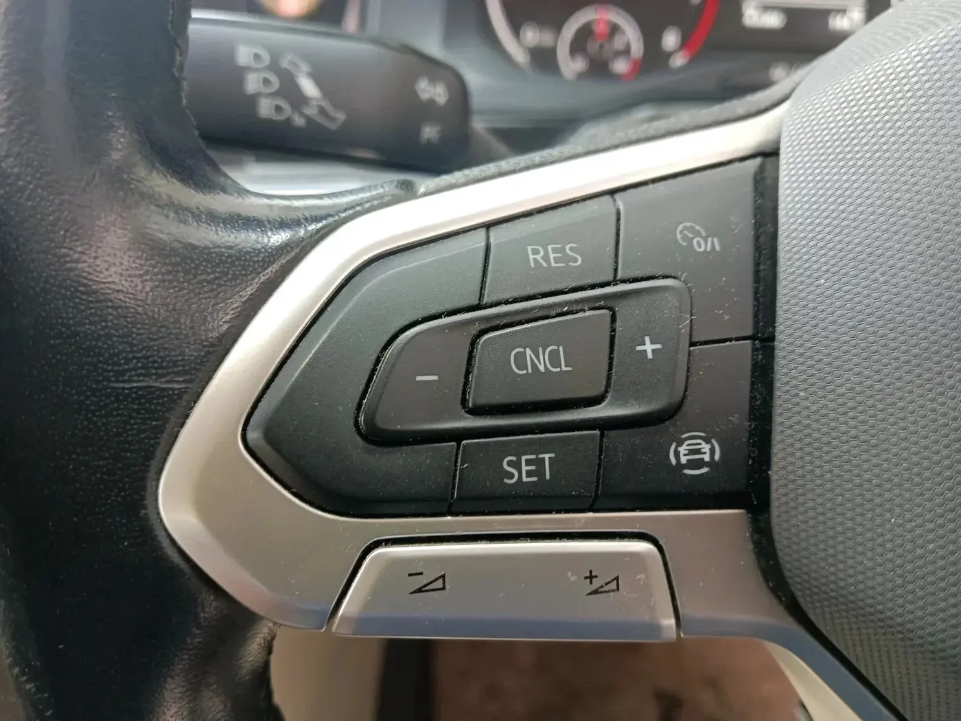 2022 Volkswagen VIRTUS HIGHLINE TSI 1.0 MT, Petrol, Manual, 43,086 km, interior