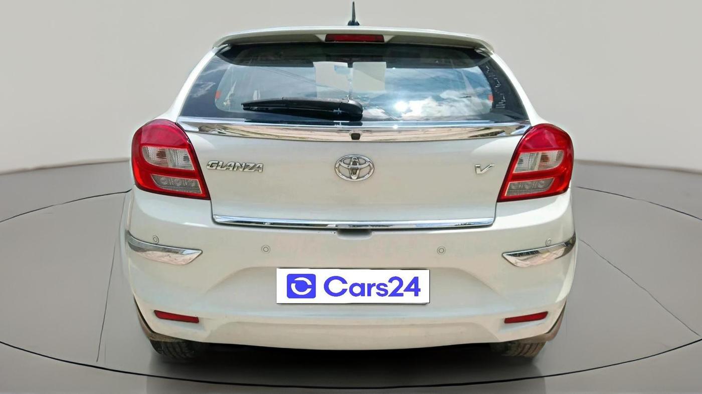2019 Toyota Glanza V, Petrol, Manual, 1,09,147 km, exterior