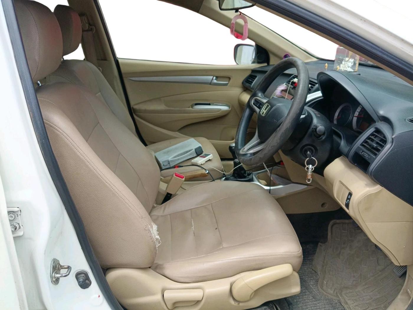 2011 Honda City 1.5L I-VTEC V MT, Petrol, Manual, 67,476 km, interior