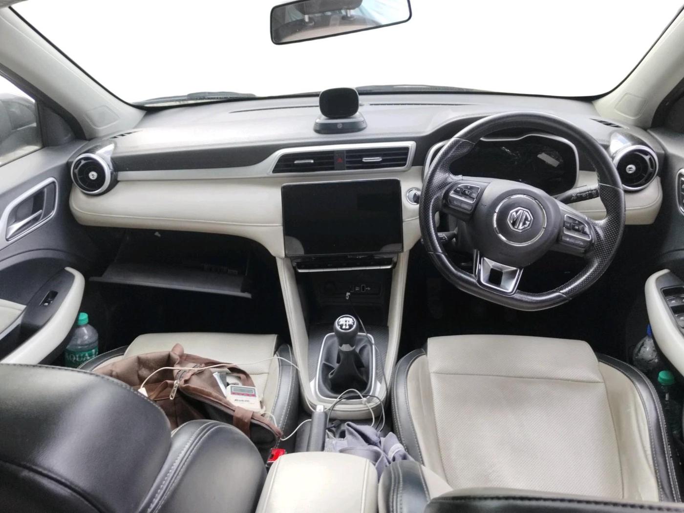 2022 MG ASTOR SHARP EX 1.5 MT, Petrol, Manual, 1,20,391 km, interior