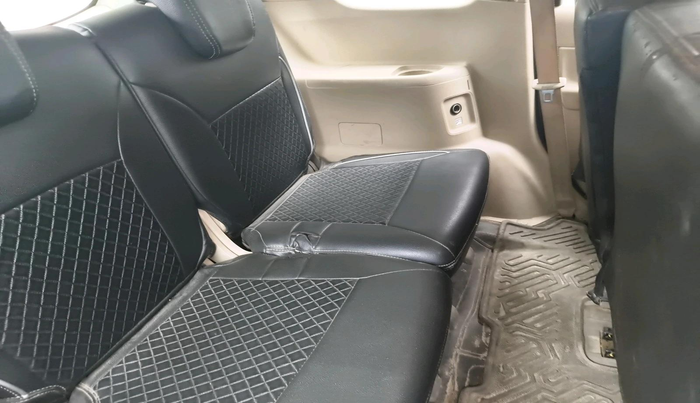 2024 Maruti Ertiga ZXi (O), Petrol, Manual, 79,250 km, interior