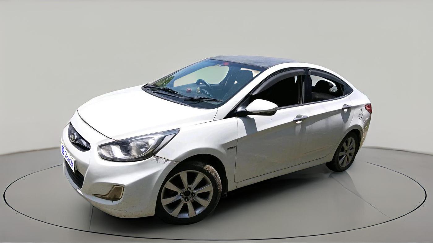 2012 Hyundai Verna FLUIDIC 1.6 VTVT SX, Petrol, Manual, 86,430 km, exterior