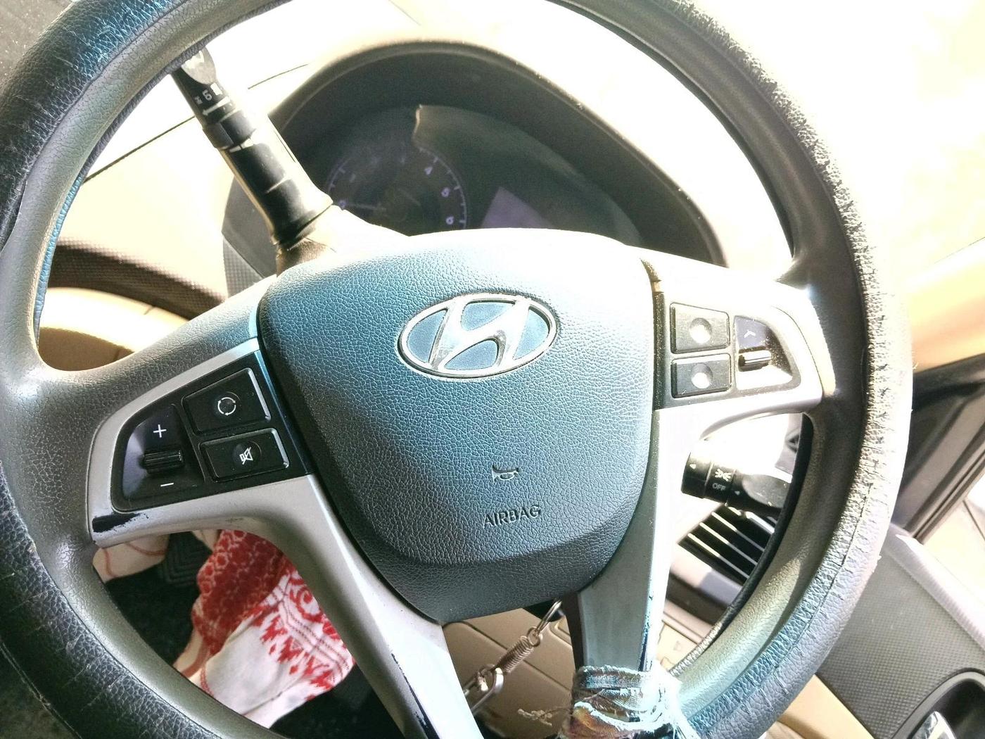 2012 Hyundai Verna FLUIDIC 1.6 VTVT SX, Petrol, Manual, 86,430 km, interior