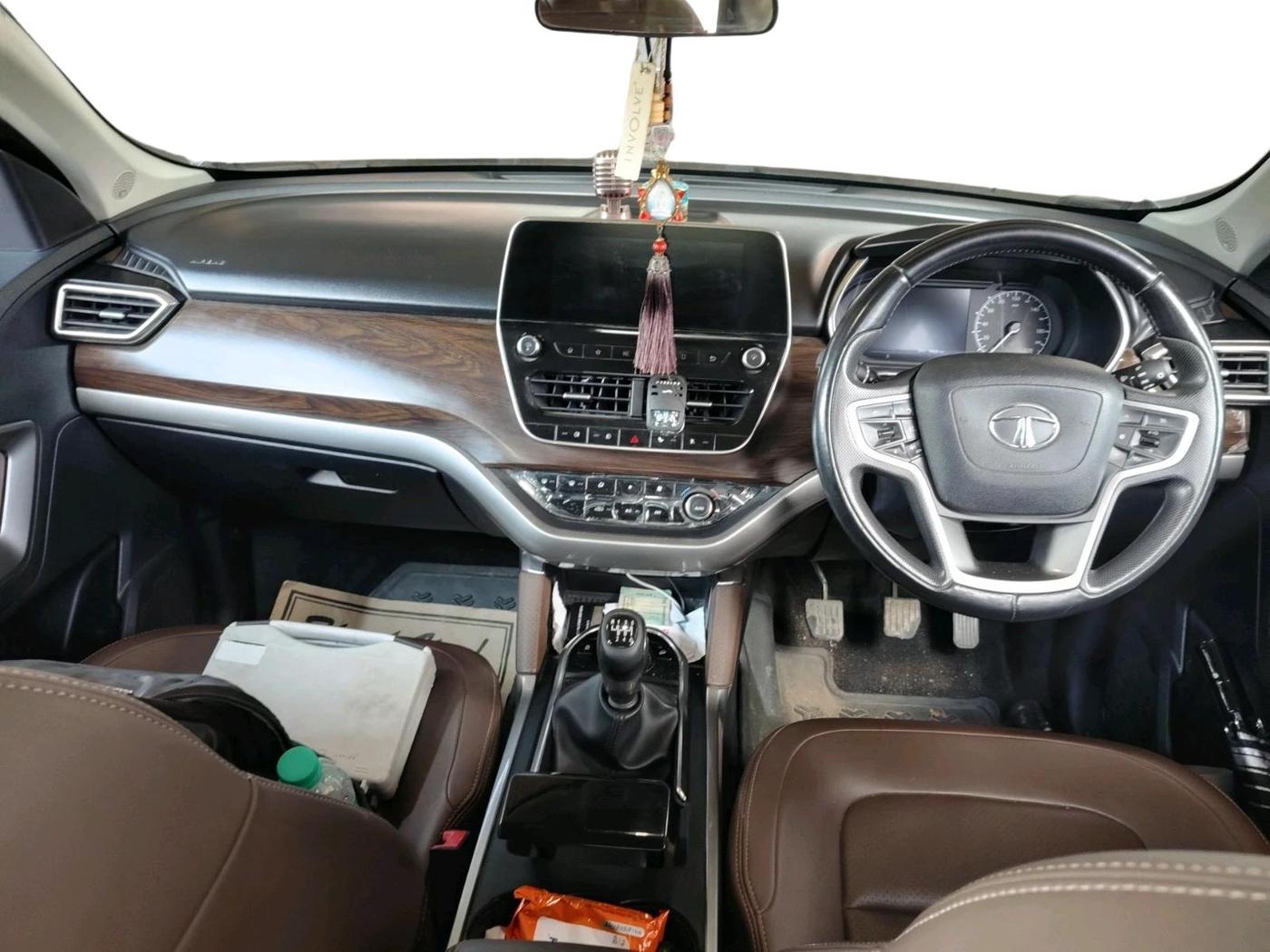 2019 Tata Harrier XZ 2.0L, Diesel, Manual, 70,525 km, interior