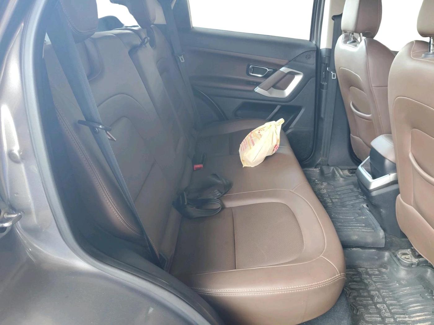 2019 Tata Harrier XZ 2.0L, Diesel, Manual, 70,525 km, interior