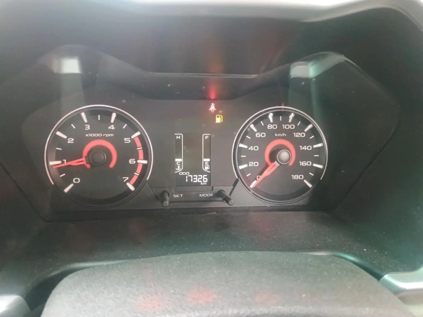 2016 Mahindra Kuv100 K4 6 STR, Petrol, Manual, 17,326 km, interior