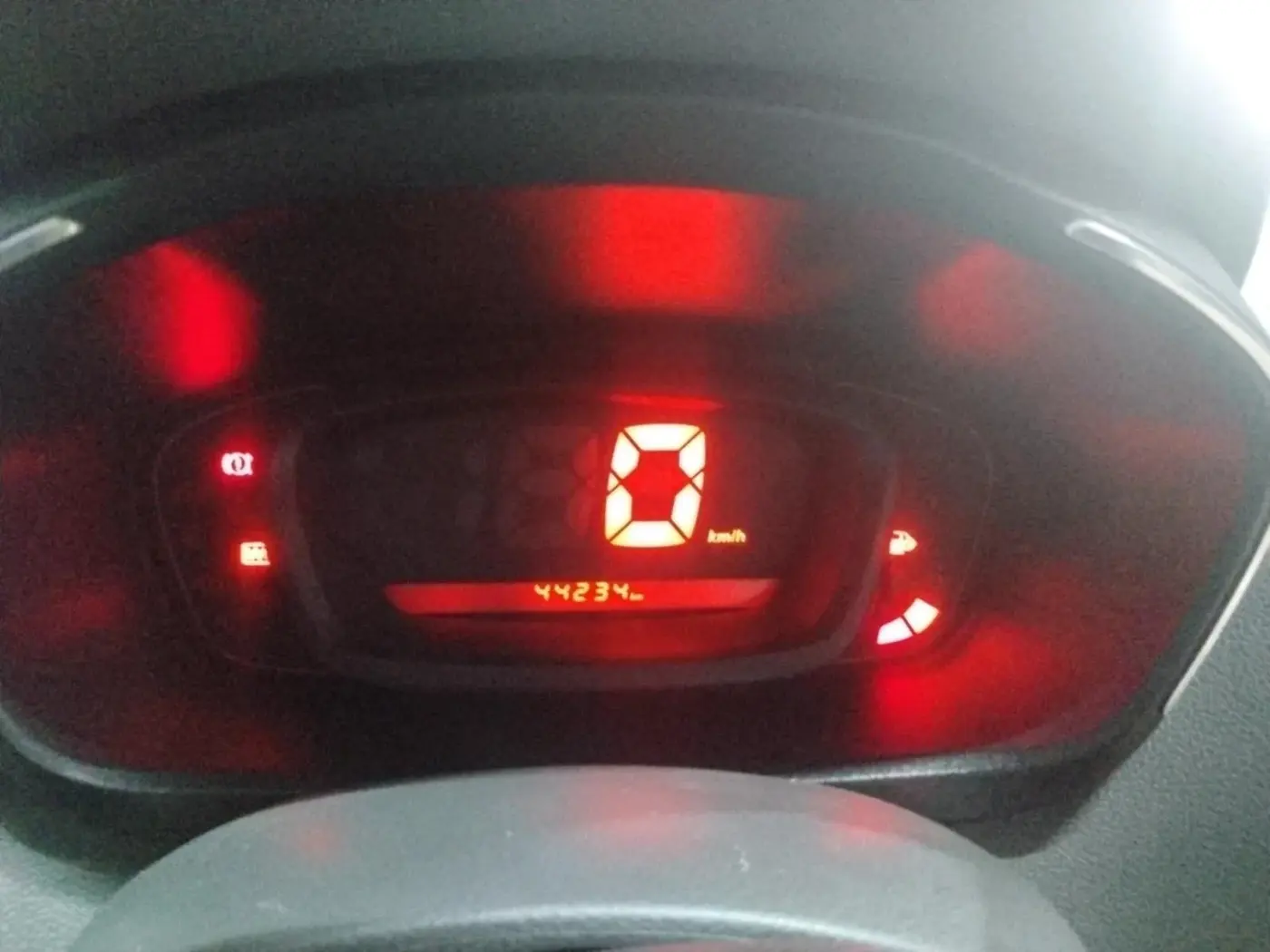 2016 Renault Kwid RXT 0.8, Petrol, Manual, 44,234 km, interior