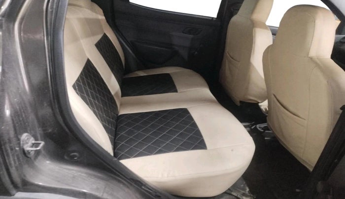 2016 Renault Kwid RXT 0.8, Petrol, Manual, 44,234 km, interior