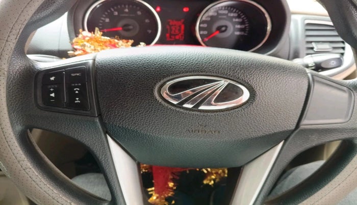 2019 Mahindra TUV300 T8, Diesel, Manual, 41,871 km, interior