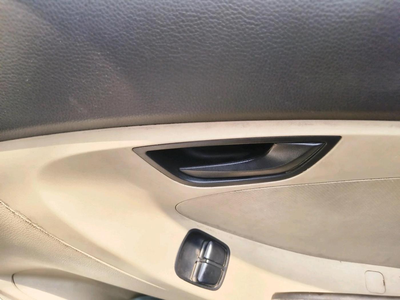 2017 Hyundai Eon ERA +, Petrol, Manual, 25,459 km, interior