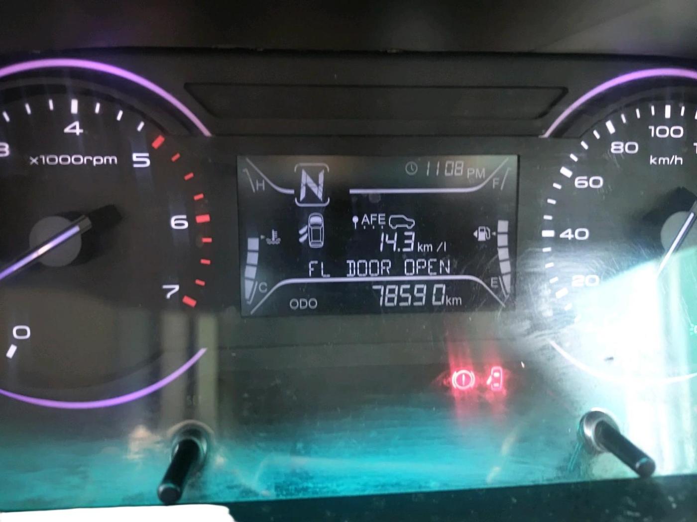 2019 Mahindra MARAZZO M2 8 STR, Diesel, Manual, 78,590 km, interior