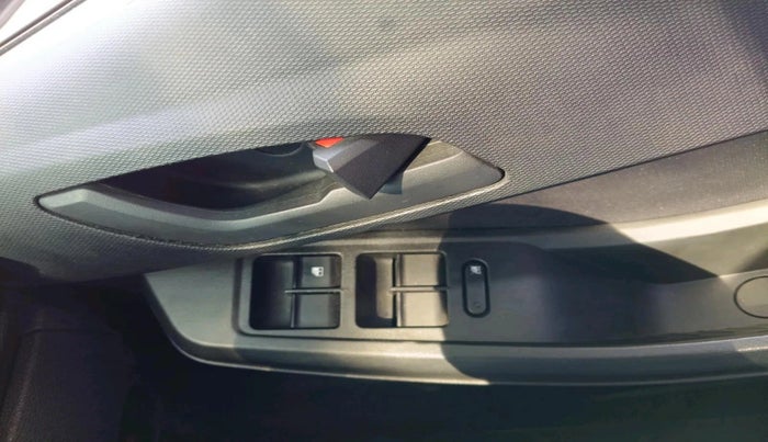 2021 Tata TIAGO NRG XZ MT, Petrol, Manual, 42,496 km, interior