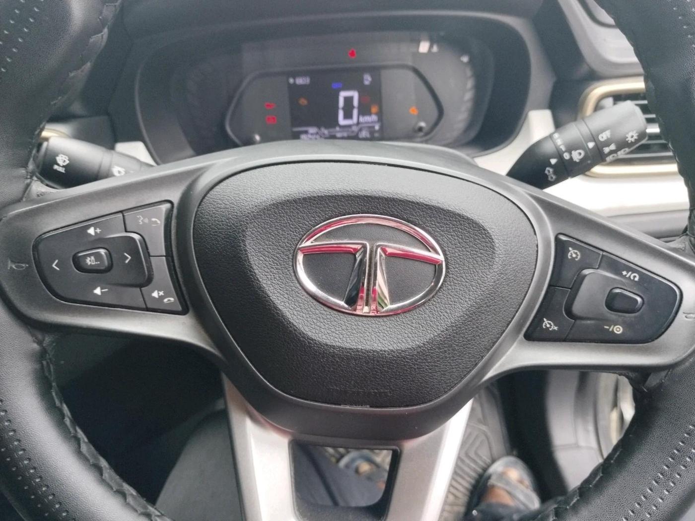 2023 Tata PUNCH ACCOMPLISHED MT, Petrol, Manual, 19,244 km, interior