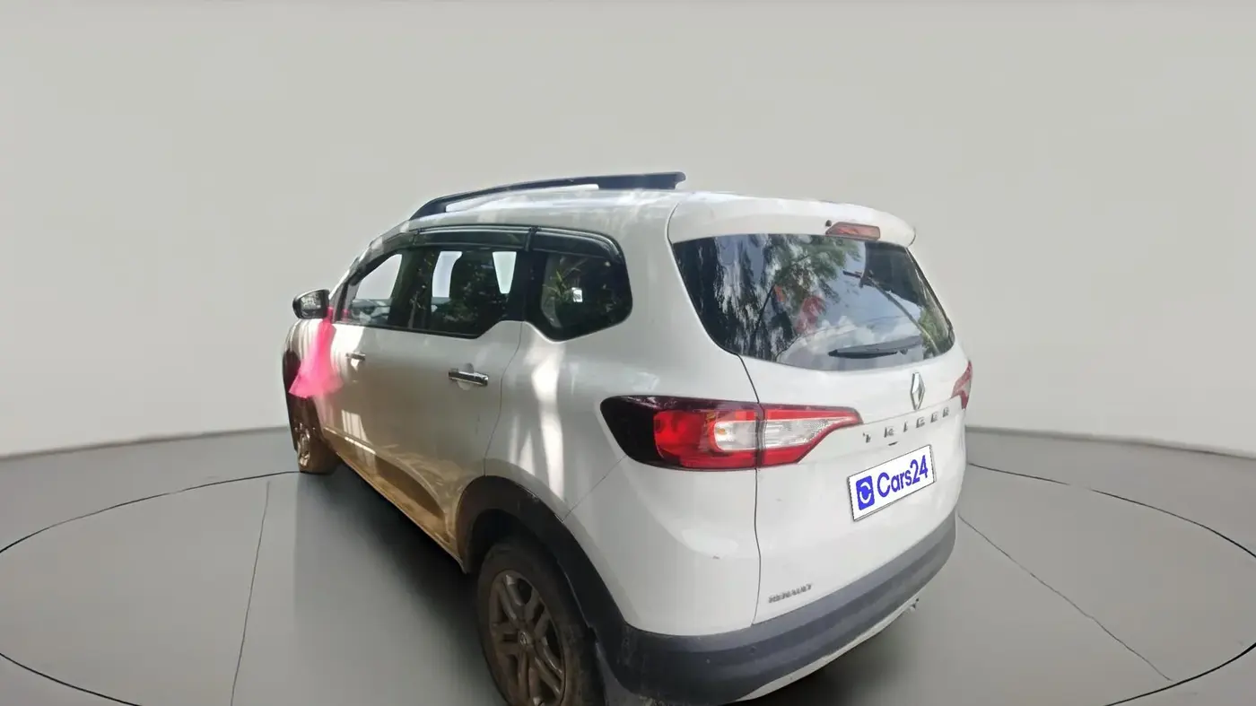 2023 Renault TRIBER RXZ, Petrol, Manual, 18,880 km, exterior
