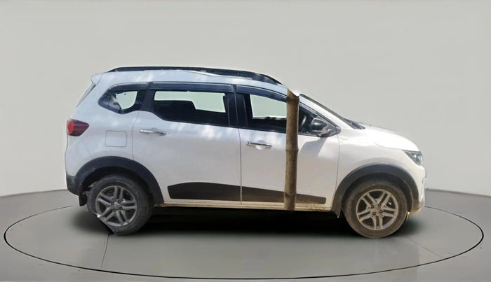 2023 Renault TRIBER RXZ, Petrol, Manual, 18,880 km, exterior