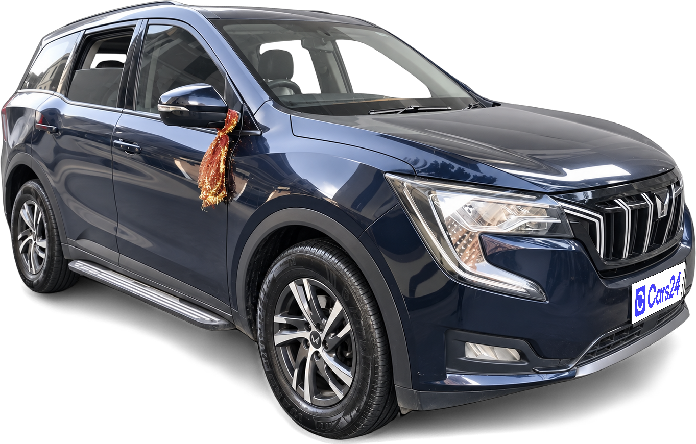 2021 Mahindra XUV700 - SUV - Petrol - Manual - ₹11.60 lakh