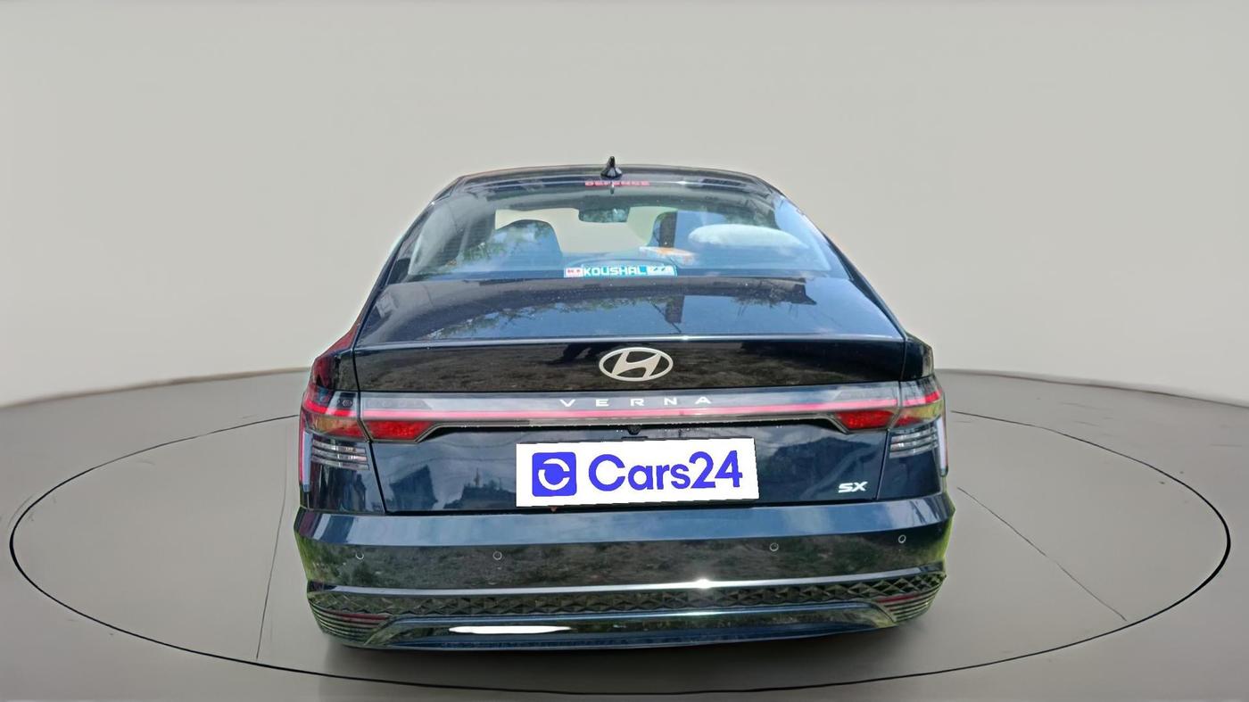 2024 Hyundai Verna SX 1.5 l MPI, Petrol, Manual, 13,997 km, exterior